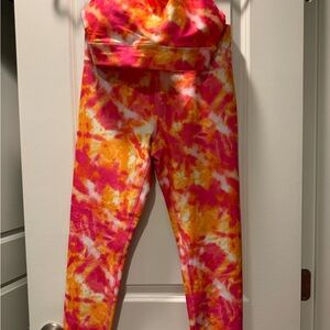 Wildfox Pink and Orange Tie-Dye women’s Leggings and sports bra
